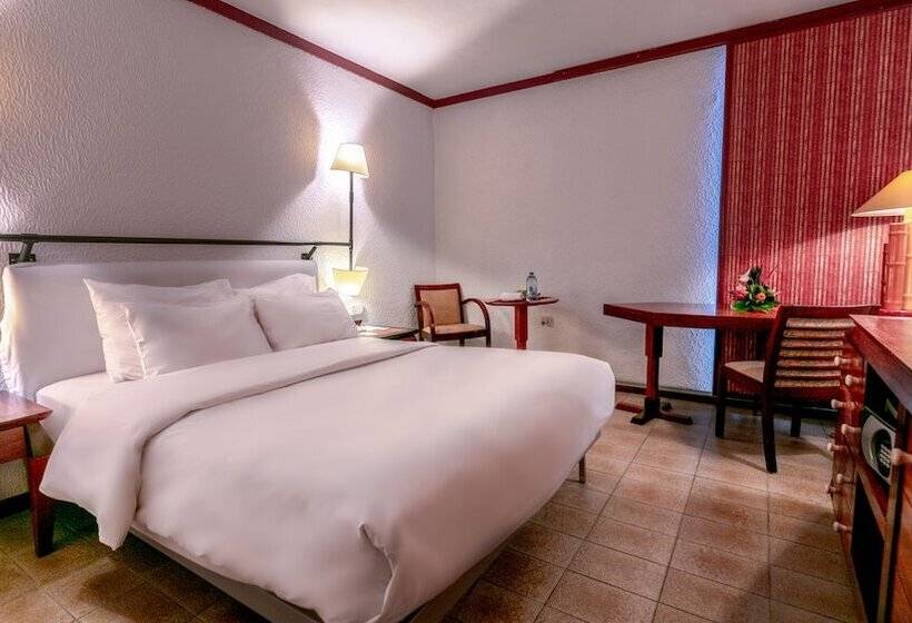 اتاق استاندارد, Douala Rabingha