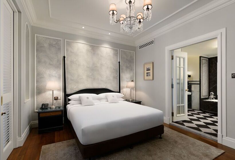 סוויטה דלוקס, Eastern And Oriental