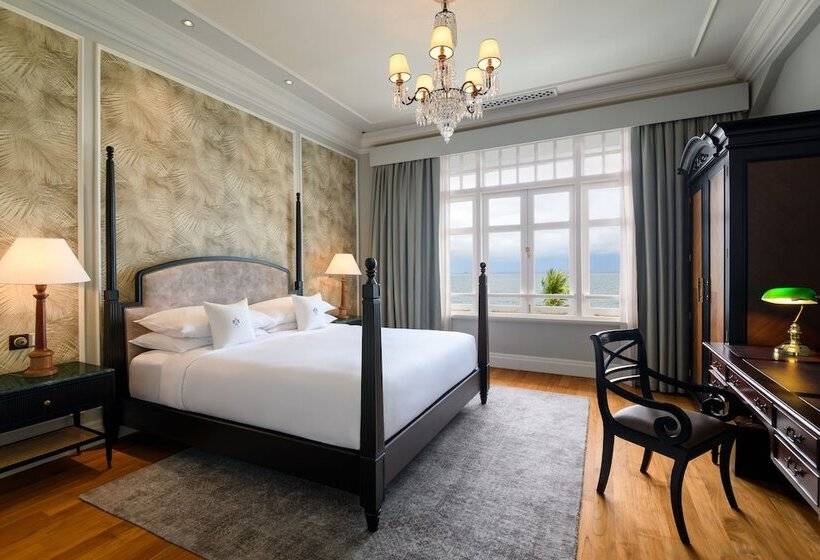 סוויטה, Eastern And Oriental