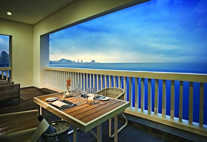 סוויטה, Eastern And Oriental