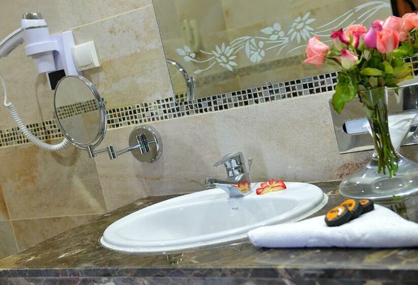 Suite mit Terrasse, El Minzah