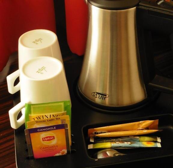 اتاق سوپریور, Empire