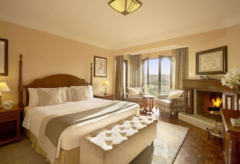 디럭스 룸, Fairmont Mount Kenya Safari Club