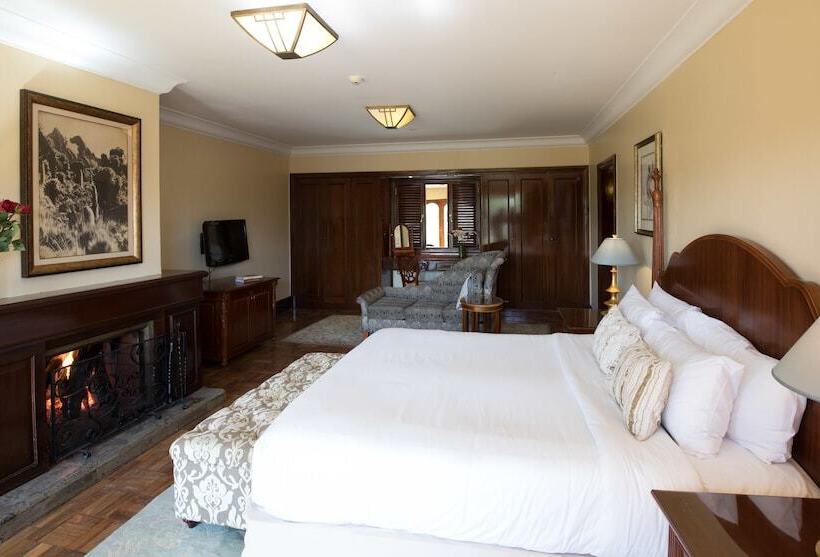 اتاق لوکس, Fairmont Mount Kenya Safari Club