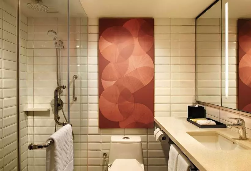 Habitación Deluxe, Hilton Kuching