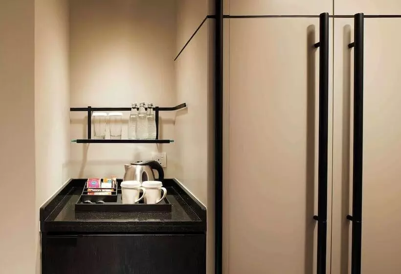 Habitación Deluxe, Hilton Kuching