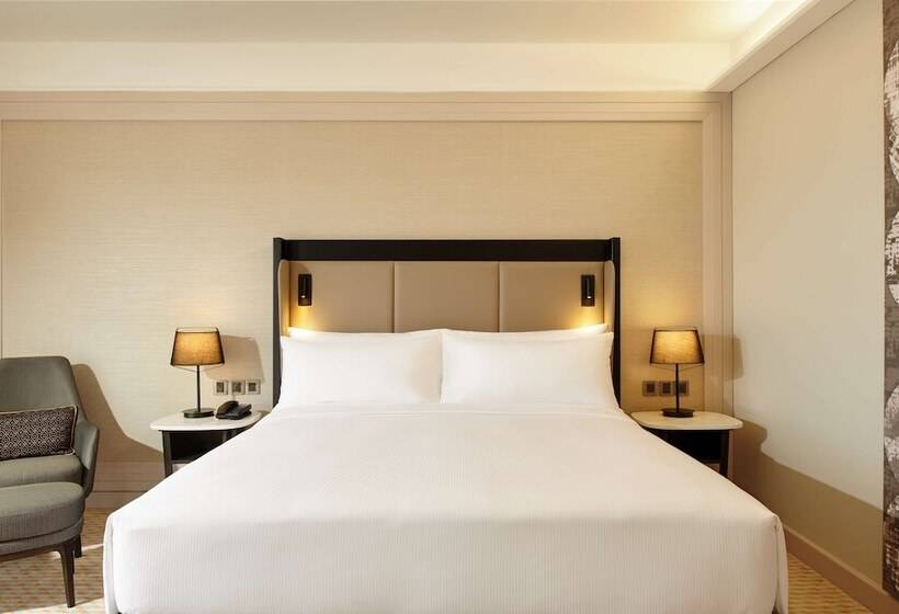 デラックスルーム, Hilton Kuching