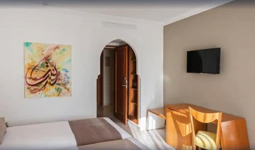 اتاق استاندارد, Ibn Batouta