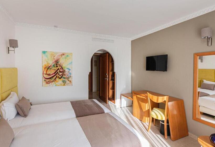 Habitación Estándar, Ibn Batouta