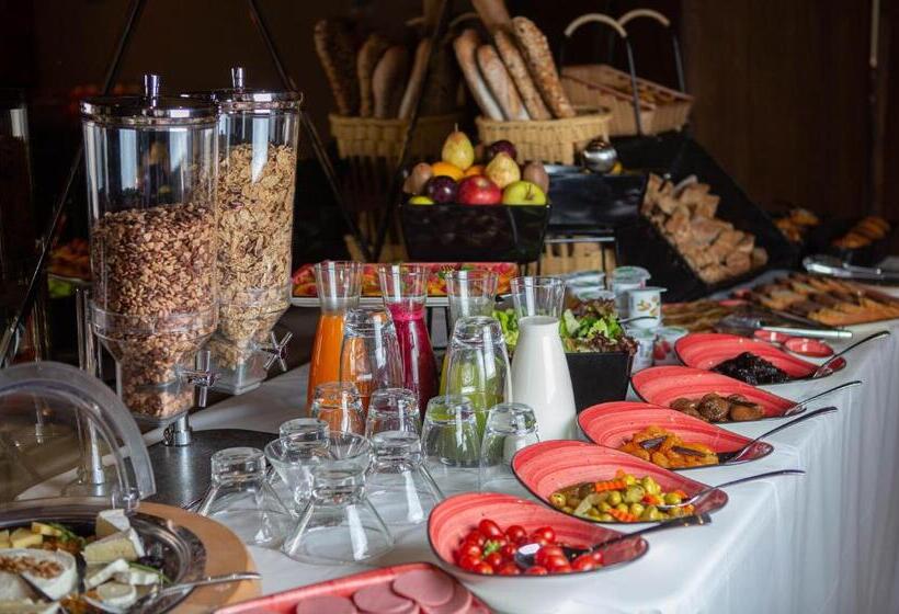 اتاق لوکس, Ibn Batouta