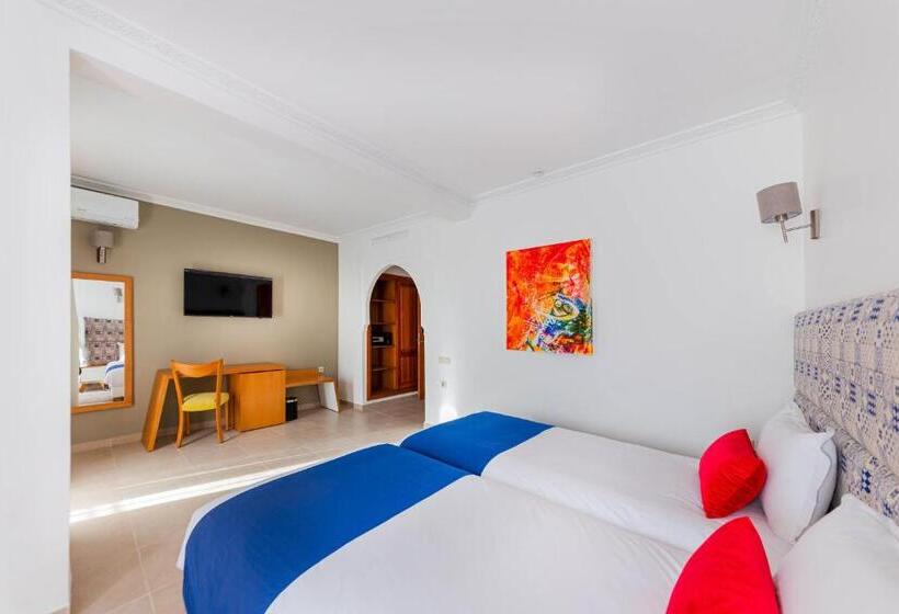 اتاق لوکس, Ibn Batouta