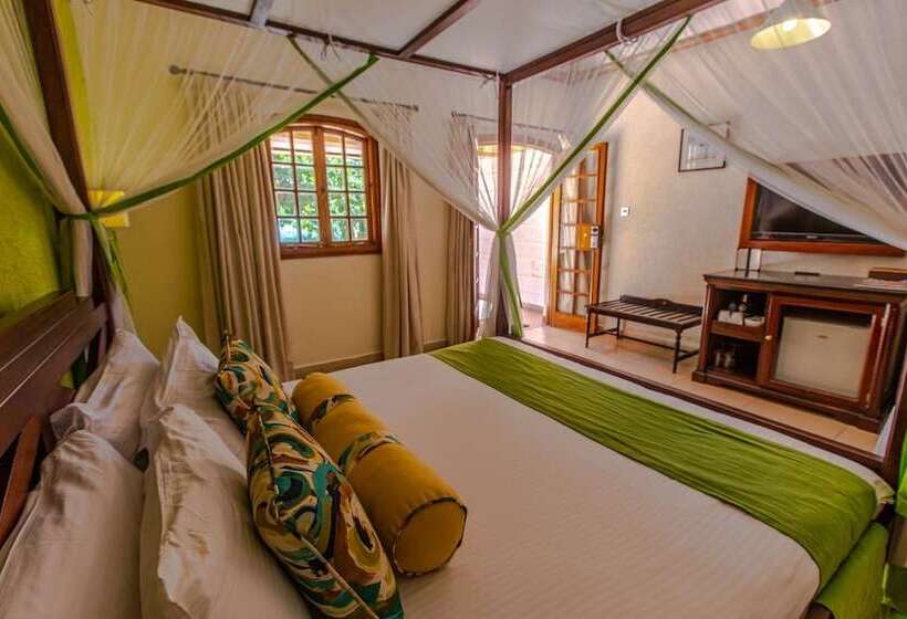 اتاق لوکس, Muthu Lake Naivasha Country Club, Naivasha