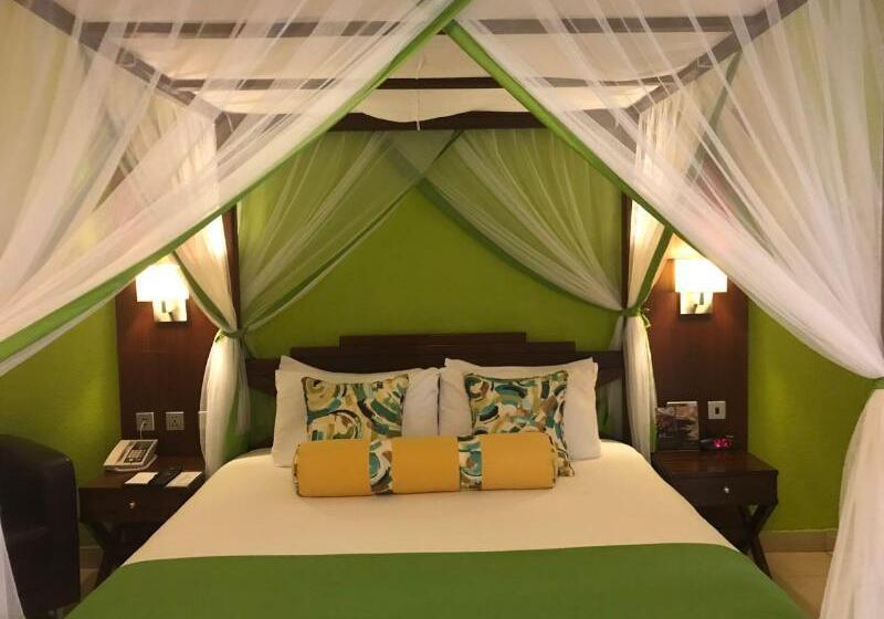 اتاق لوکس, Muthu Lake Naivasha Country Club, Naivasha