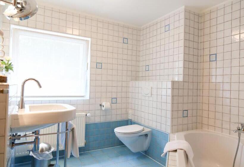 اتاق استاندارد, Manoir Kasselslay