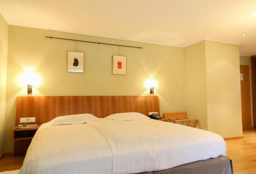 اتاق استاندارد, Manoir Kasselslay