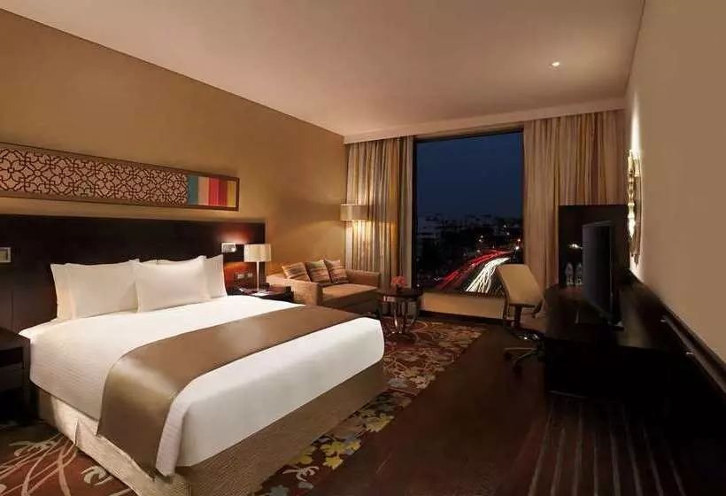 اتاق اجرایی با تخت بزرگ, Millennium Hilton Seoul