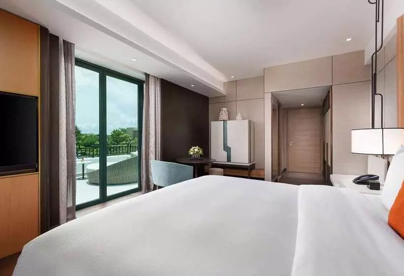 اتاق اجرایی با تخت بزرگ, Millennium Hilton Seoul