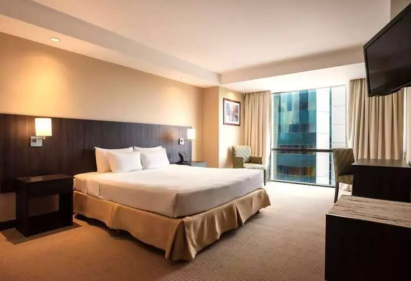 اتاق اجرایی با تخت بزرگ, Millennium Hilton Seoul