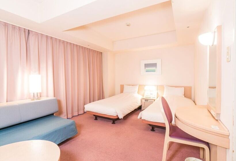 غرفة قياسية, Naeba Prince