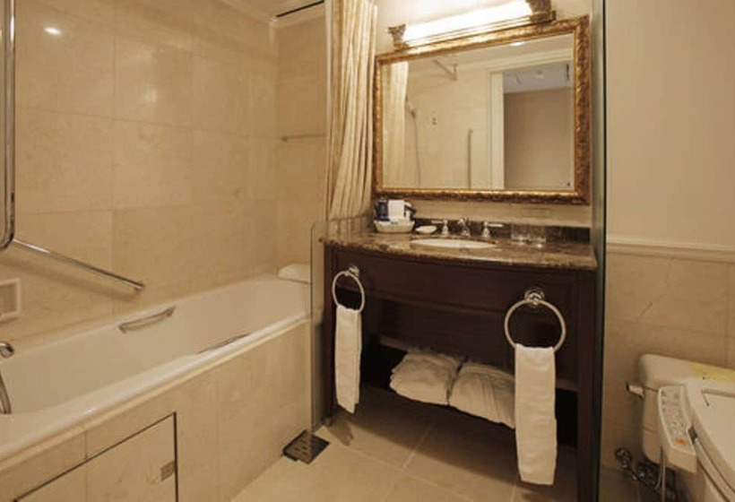 חדר סטנדרט יחיד, New Grand