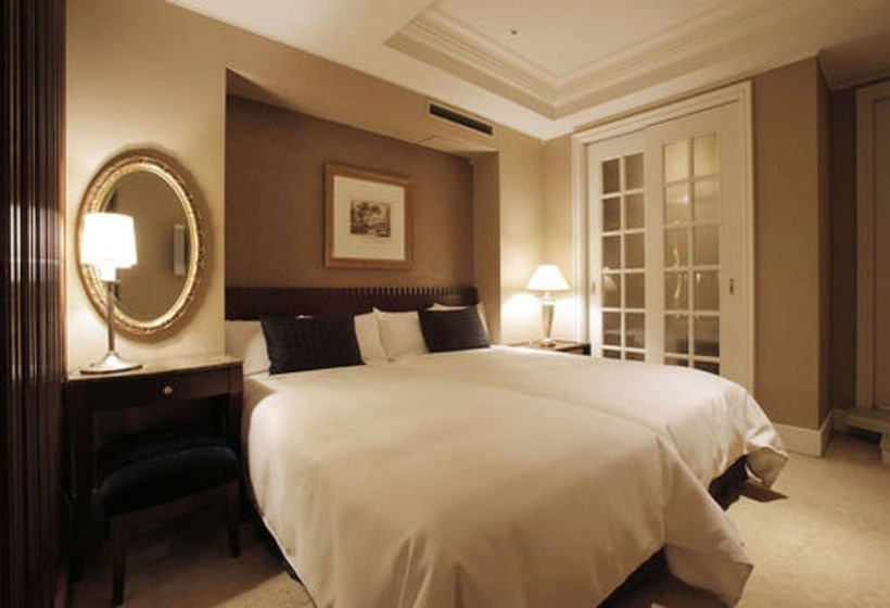 סוויטה, New Grand