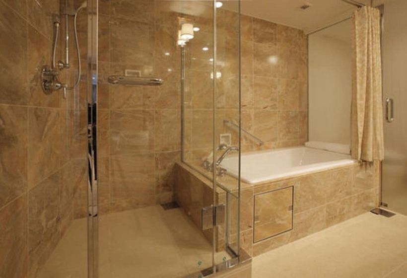 סוויטה, New Grand