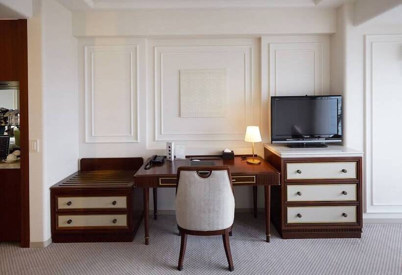 חדר סטנדרט, New Grand