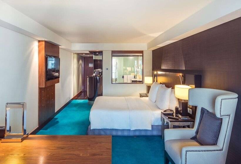 行政房间, Radisson Blu Hotel, Kuwait