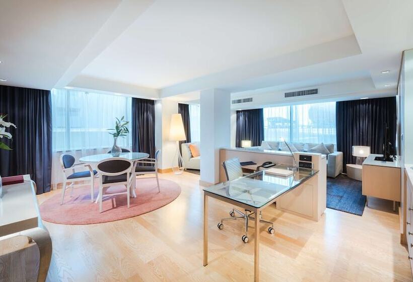 套房, Radisson Blu Hotel, Kuwait