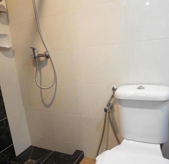 חדר דלוקס, Red Rock