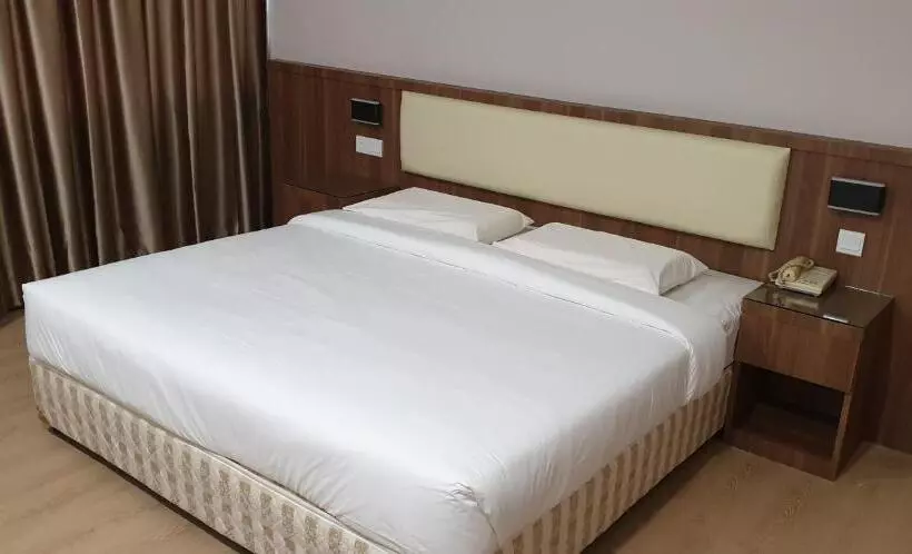 Quarto Deluxe Cama King, Samila