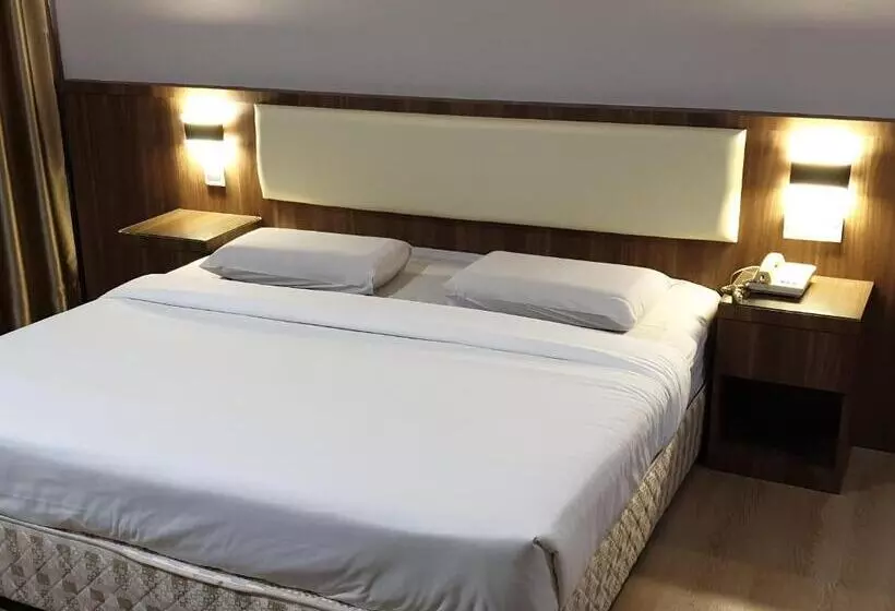 Suite Executiva, Samila