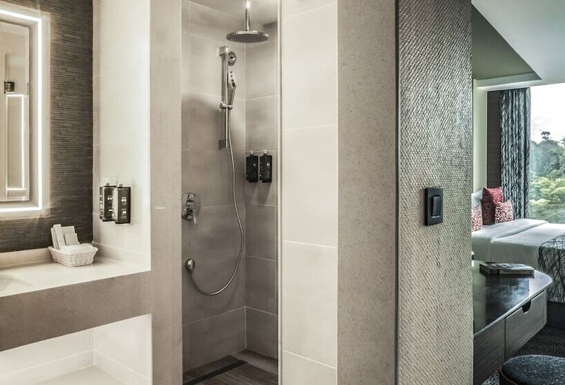 اتاق اجرایی, Sarova Panafric