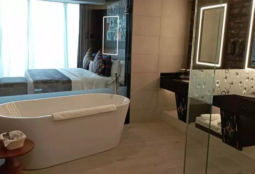 سوییت, Sarova Panafric Hotel, Nairobi Upper Hill