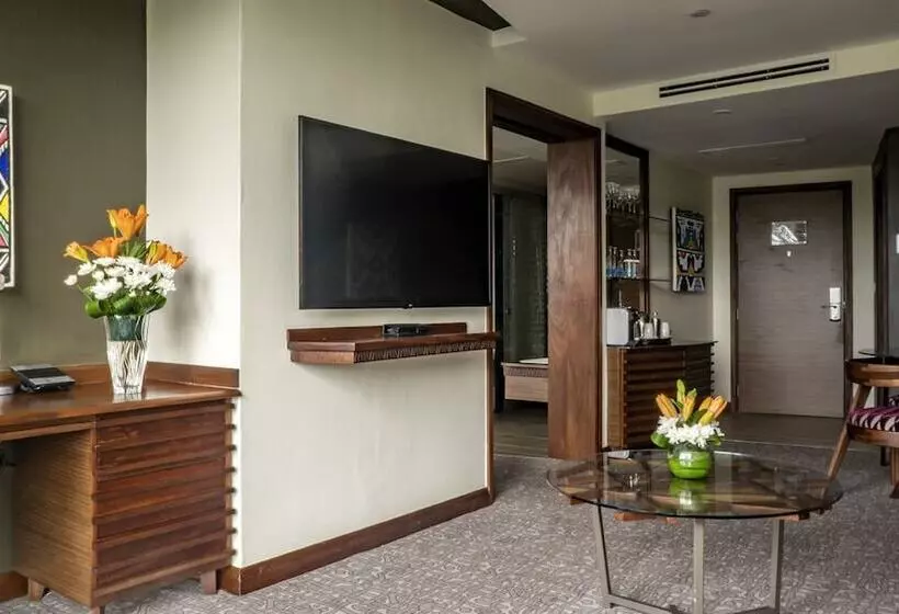 سوییت, Sarova Panafric Hotel, Nairobi Upper Hill