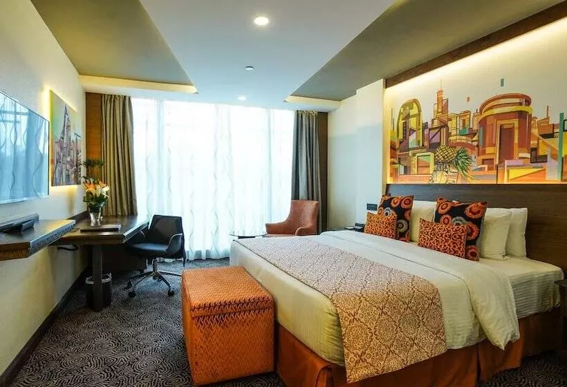 اتاق لوکس, Sarova Panafric Hotel, Nairobi Upper Hill