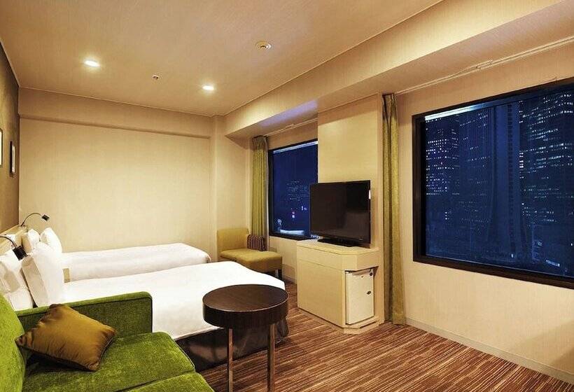 Номер Стандарт, Shinjuku Prince