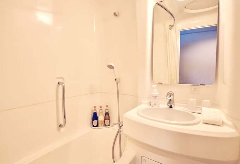 غرفة قياسية, Shinjuku Prince