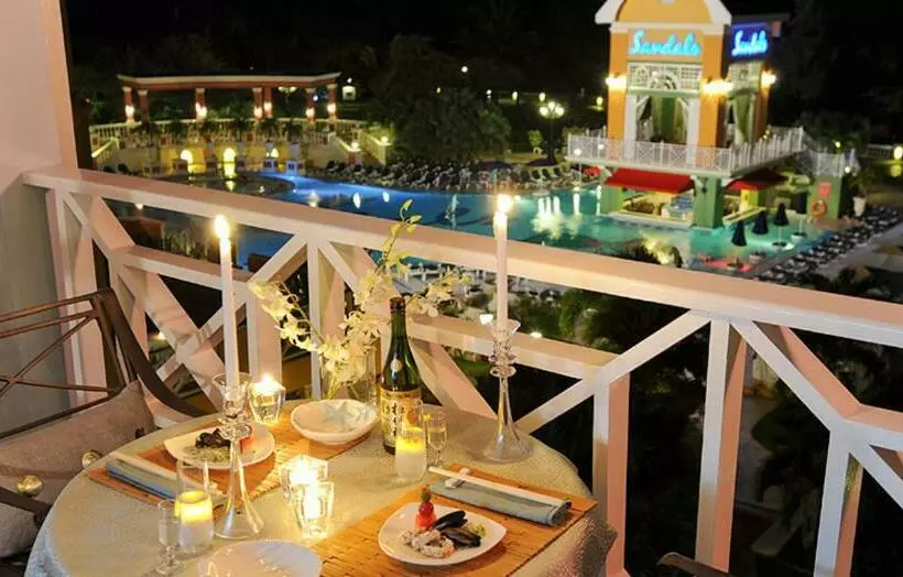 خانه 1 خوابه, Sandals Ochi Beach All Inclusive Resort  Couples Only