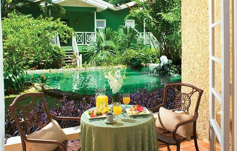 خانه 1 خوابه, Sandals Ochi Beach All Inclusive Resort Couples Only