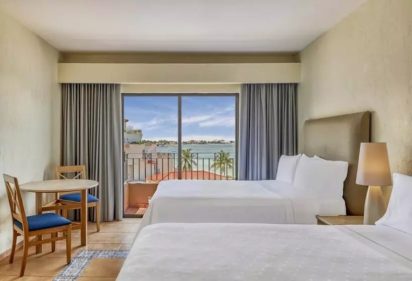 ویلای لوکس 1 خوابه, Fiesta Americana Cancun Villas