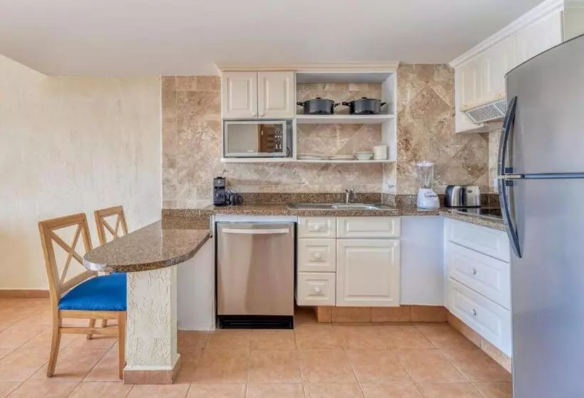سوئیت مستر, Fiesta Americana Cancun Villas