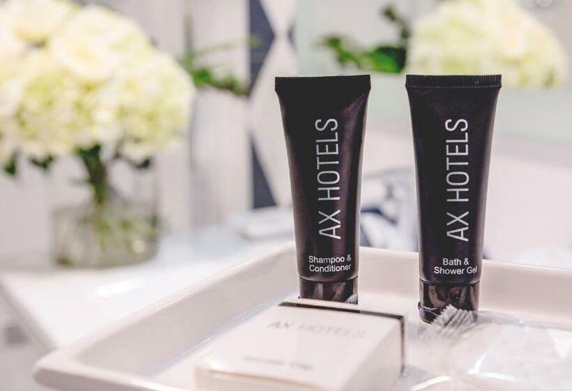 اتاق سوپریور, Ax The Victoria