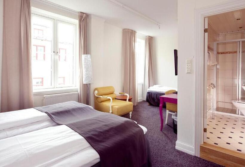 اتاق سوپریور, Clarion Collection Hotel Savoy