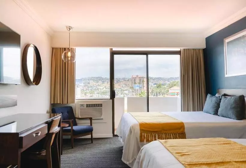 اتاق استاندارد, Corona Hotel & Spa