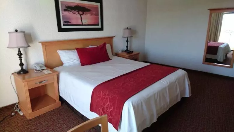 اتاق استاندارد, Corona Hotel & Spa