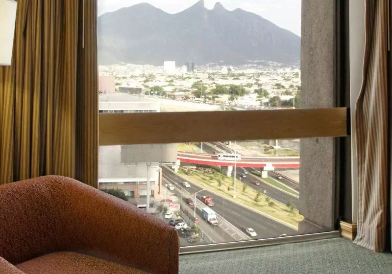 اتاق لوکس, Crowne Plaza Hotel Monterrey, An Ihg