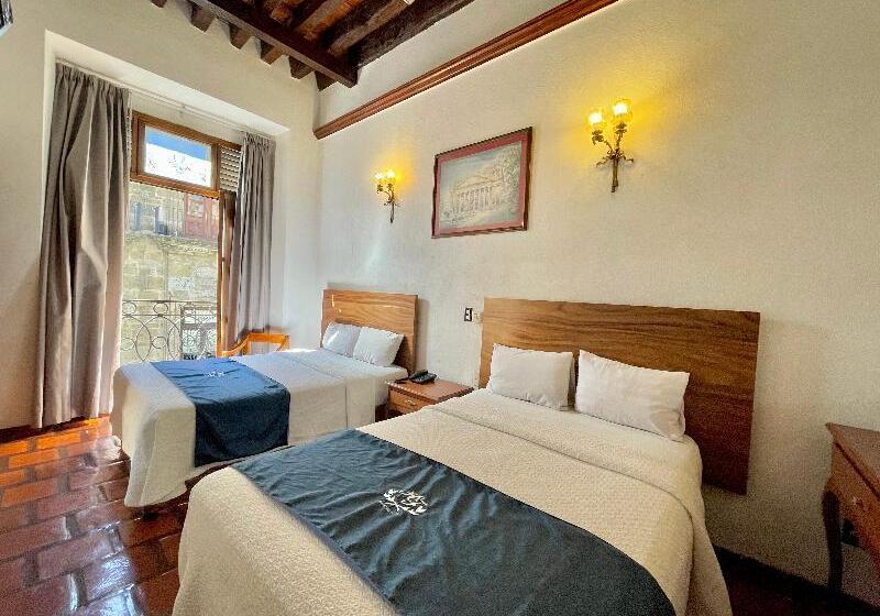 اتاق استاندارد چهار تخته, Frances