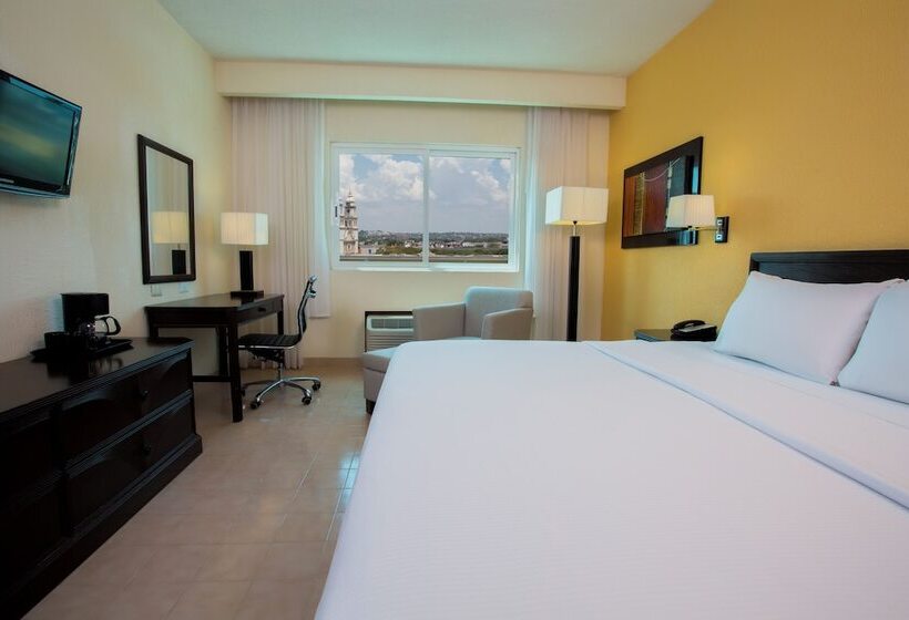 اتاق سوپریور, Campeche Malecon