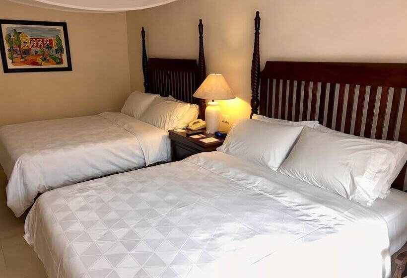 חדר סטנדרט, Holiday Inn Merida, An Ihg